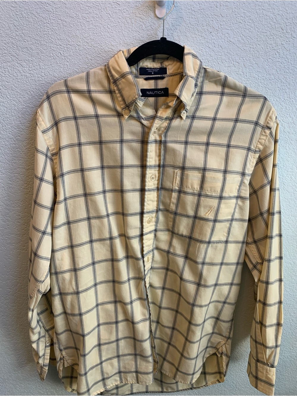 Nautica Men’s Cream and Blue Plaid Button-Down Shirt